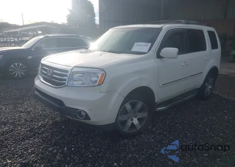 2013 Honda Pilot Touring z USA, uszkodzony, nr VIN 5FNYF4H93DB031584